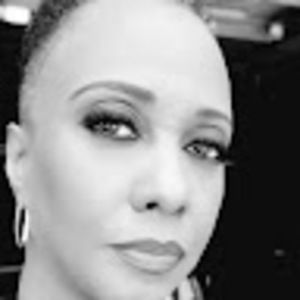 Meet your Posher, Deborah a